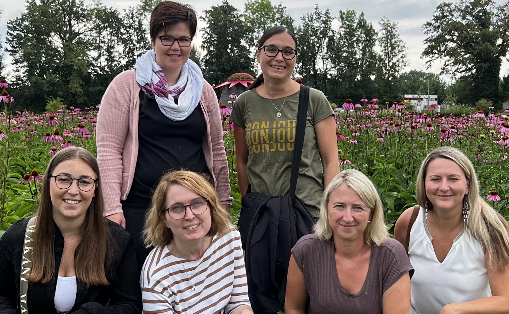 Praxisteam von v.l.: Eva Bissig, Marina Bohl, Christiane Cordero, Jasmin Brändle, Susanne Eldewik-Stede